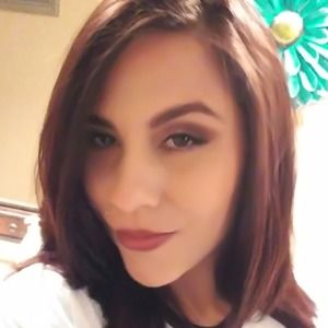 Meet your Posher, Beatriz